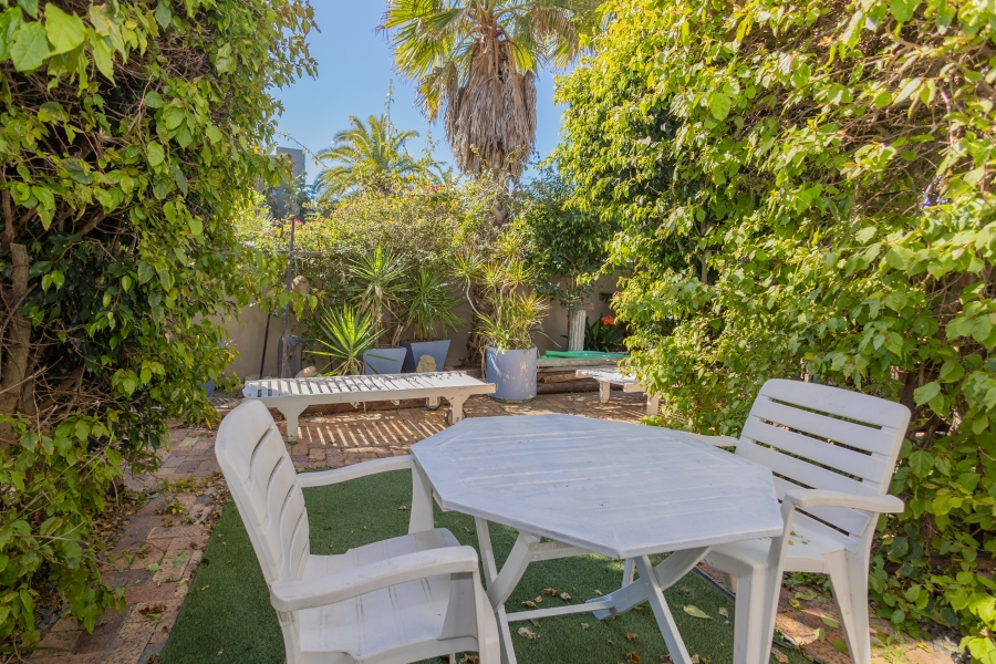 13 Bedroom Property for Sale in Sunset Beach Western Cape